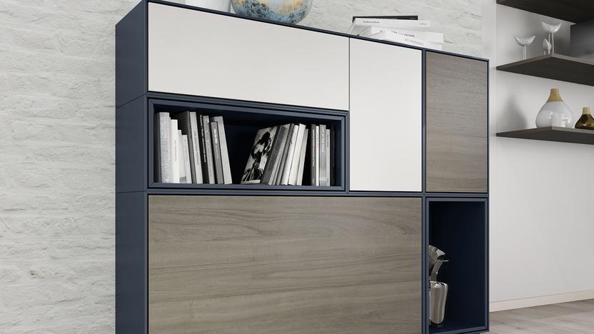 Zweifarbige Kommode mit Fach für Stauraum